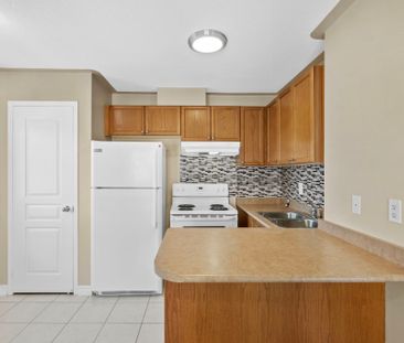 For Lease - 496 White's Hill Avenue Unit# Rear Coach House, Markham... - Photo 1