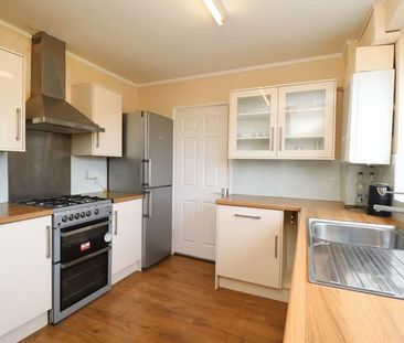 Meadowleaze, Gloucester - Photo 5