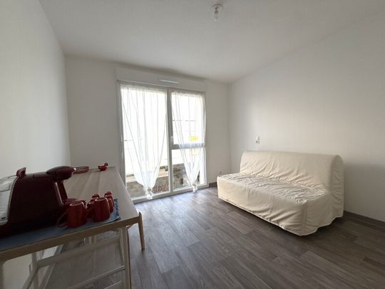 Location Appartement 1 pièce 18m² FRANQUEVILLE ST PIERRE 76520 - Photo 1