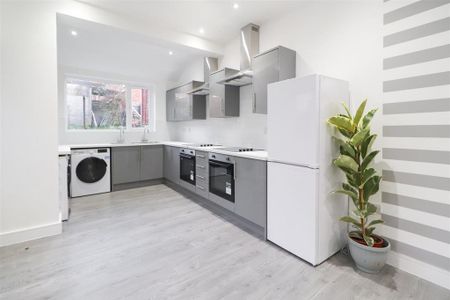 Studio to rent - Photo 4