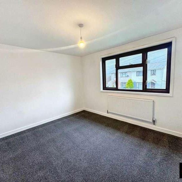 Bryncelyn, Treharris, CF46 - Photo 1