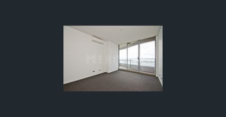 Spacious Apartment in Premium Southport Location - Photo 3