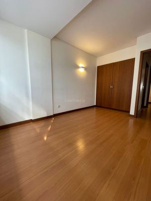 Arrendamento de Apartamento T3*1 nas Antas - Photo 1