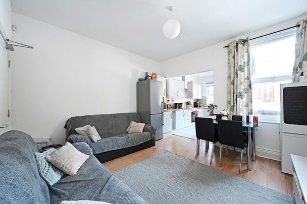 5 bedroom house share to rent - Photo 1