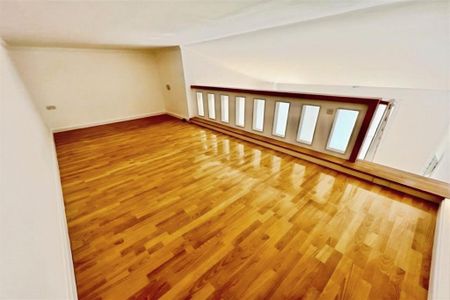 3 bedroom flat to rent - Photo 5