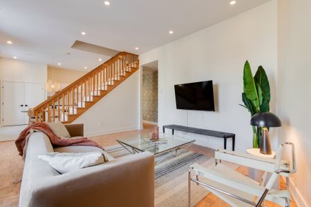 2054 Rue St-Denis #A - Photo 3