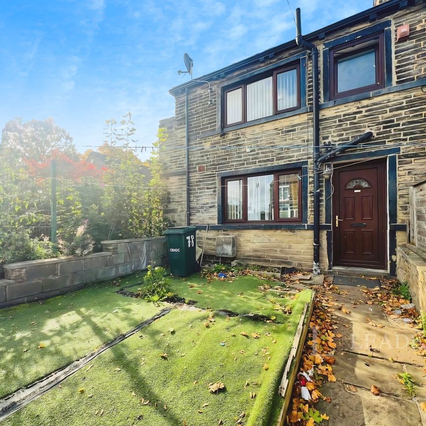 2 bedroom end of terrace to rent Beckside Road, Bradford - Photo 1