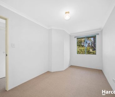 Central Convenience - Photo 6