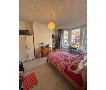 4 bedroom house to rent - Photo 3