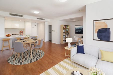 Spacious One bedroom Apartment plus Separate Study - Photo 3