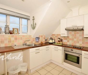 2 bedroom apartment to rent - Photo 5