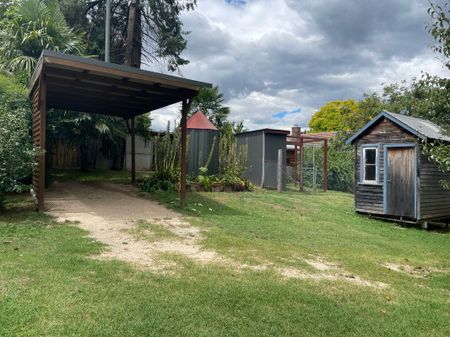 Self-contained Studio - Photo 3