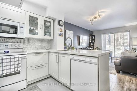 For Lease - 39 Oneida Crescent Unit# 510, Richmond Hill, Ontario - Photo 3