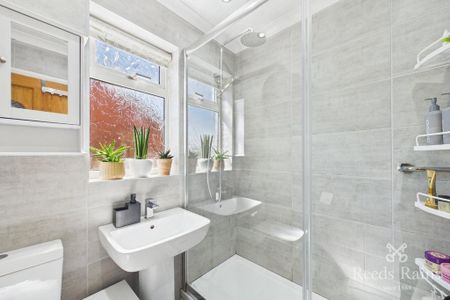 2 bedroom bungalow to rent - Photo 3