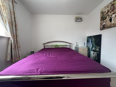 2 bedroom semi-detached house to rent - Photo 4