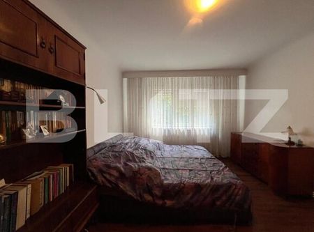 Apartament 4 camere, centrală termică, etaj 1, zona Consul - Photo 3
