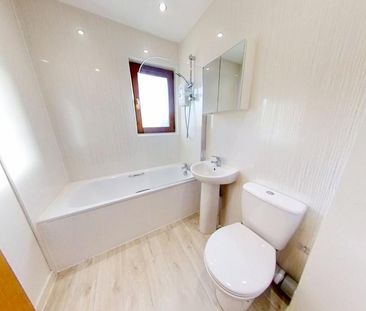 2 bedroom flat to rent - Photo 6