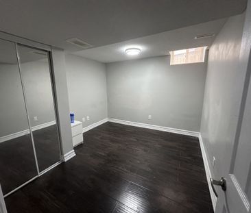 For Lease - 10 Durant Crescent Unit# BSMT, Markham, Ontario - Photo 5