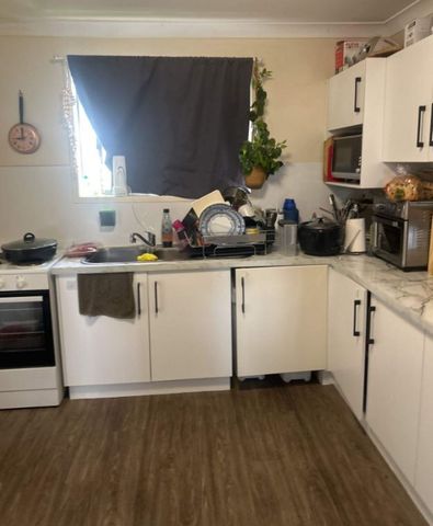 2/358 Bridge Street, Wilsonton - Photo 3