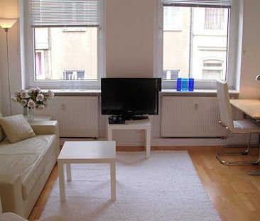 Urban Living - Apartment mit Balkon Nähe Hansaring - Foto 1