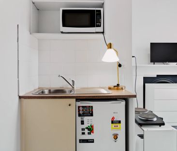 195 Cleveland, Sydney - Photo 1