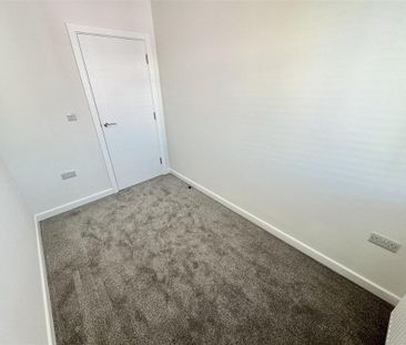 3 bedroom maisonette to rent - Photo 6