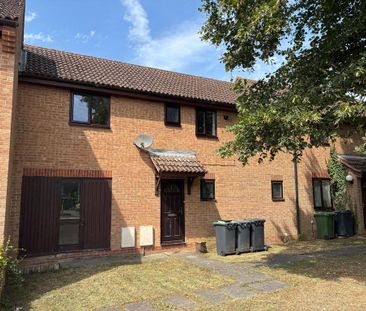 2 bedroom maisonette to rent - Photo 4