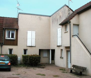 Appartement T1 bis en duplex à JOUX LA VILLE - Photo 4