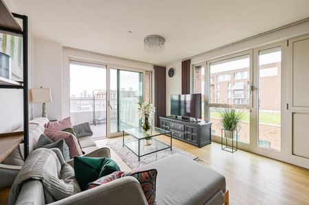 3 bedroom flat to rent - Photo 2