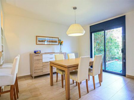 Casa o chalet de alquiler en Carrer de Alfred Sisley, 1, El Dorado Platja - Photo 3