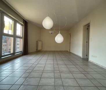 Uniek appartement met terras en 360 graden zicht op Dendermonde - Photo 1