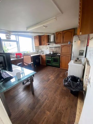 Flat to rent - Photo 3