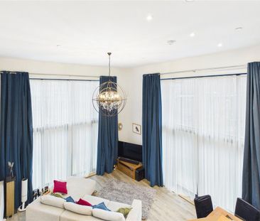 2 bedroom apartment to rent - Photo 2