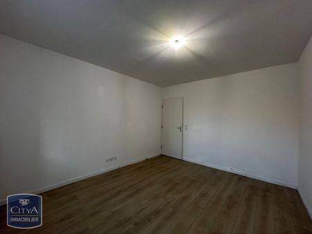 Location Appartement 2 pièces 42m² SECLIN 59113 - Photo 3