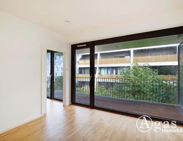 Schöne 2 Zimmer Wohnung mit ca. 53m², EBK und Balkon mit Gartenblick in Berlin-Mitte! - Photo 1