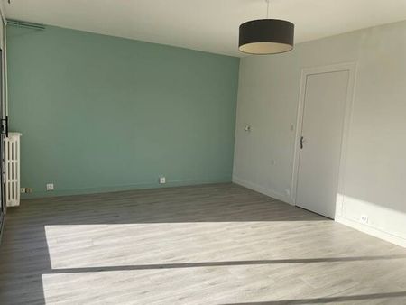 Appartement 8 pièces - - Photo 5