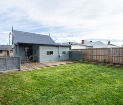 Share house in the heart of Invermay - 1 x Room only - Photo 4