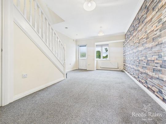 2 bedroom terraced house to rent - Photo 1