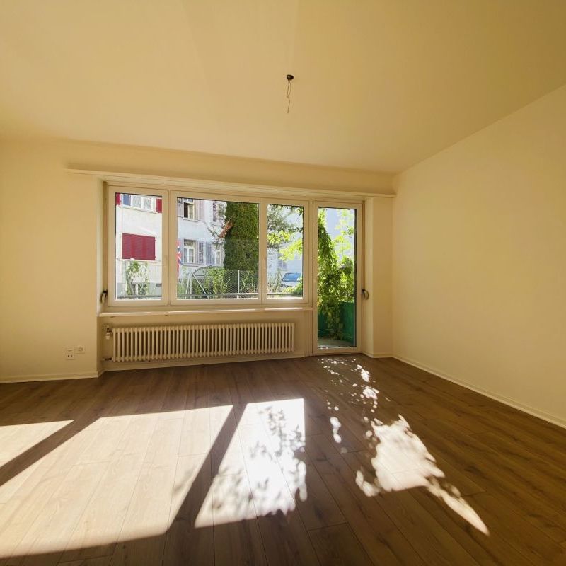 Zweitbezug 2.5-Zimmer mit Balkon und Keller (1012) - Foto 1