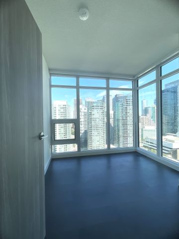 For Lease - 1 CONCORD CITYPLACE Way Unit# 2103, Toronto, Ontario - Photo 2