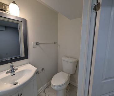 For Lease - 22 Huronia Court Unit# Basement, Brampton, Ontario - Photo 3