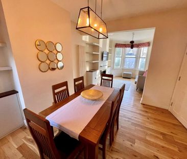 4 bedroom terraced house to rent - Photo 2