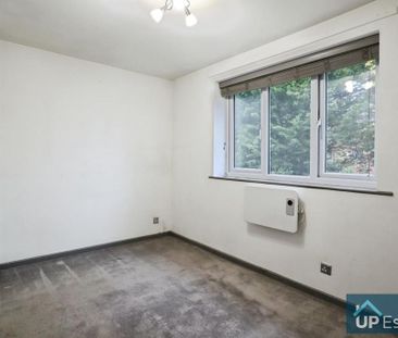 2 bedroom semi-detached house to rent - Photo 4