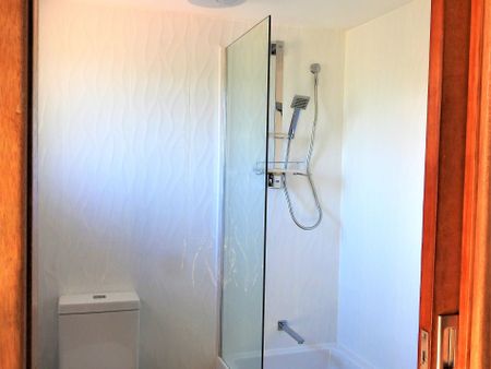 2 / 4 Symons Avenue, Bucasia - Photo 5