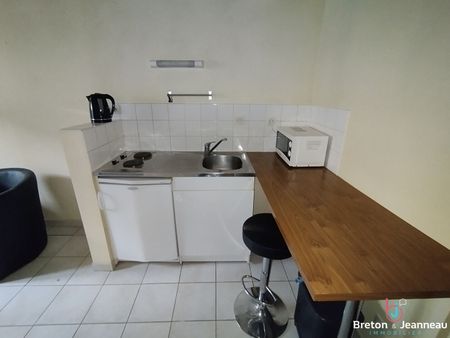 Location Appartement 2 pièces 23m² - Photo 4