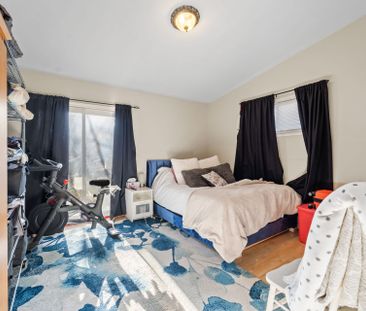 For Lease - 376 Fairlawn Street, Oshawa, Ontario - Photo 3