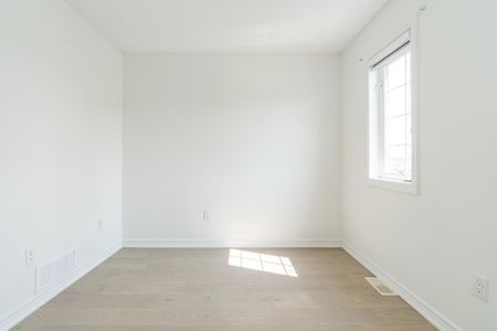 For Lease - 2 Vanessa Drive N/A, Orillia, Ontario - Photo 4