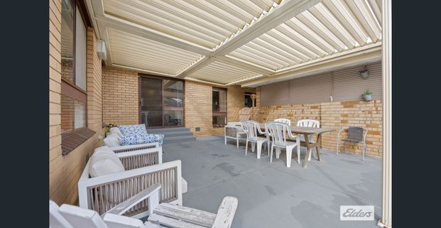 Spacious Family Living in Ararat's Popular West End - Photo 1