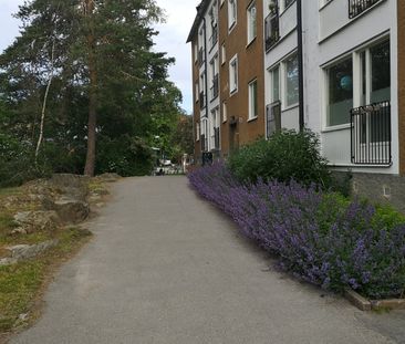 Svartågatan, Bagarmossen - Foto 1