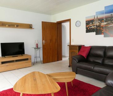 Ebenerdig - Wohnung mit Terrasse in Köln Pesch - Photo 1